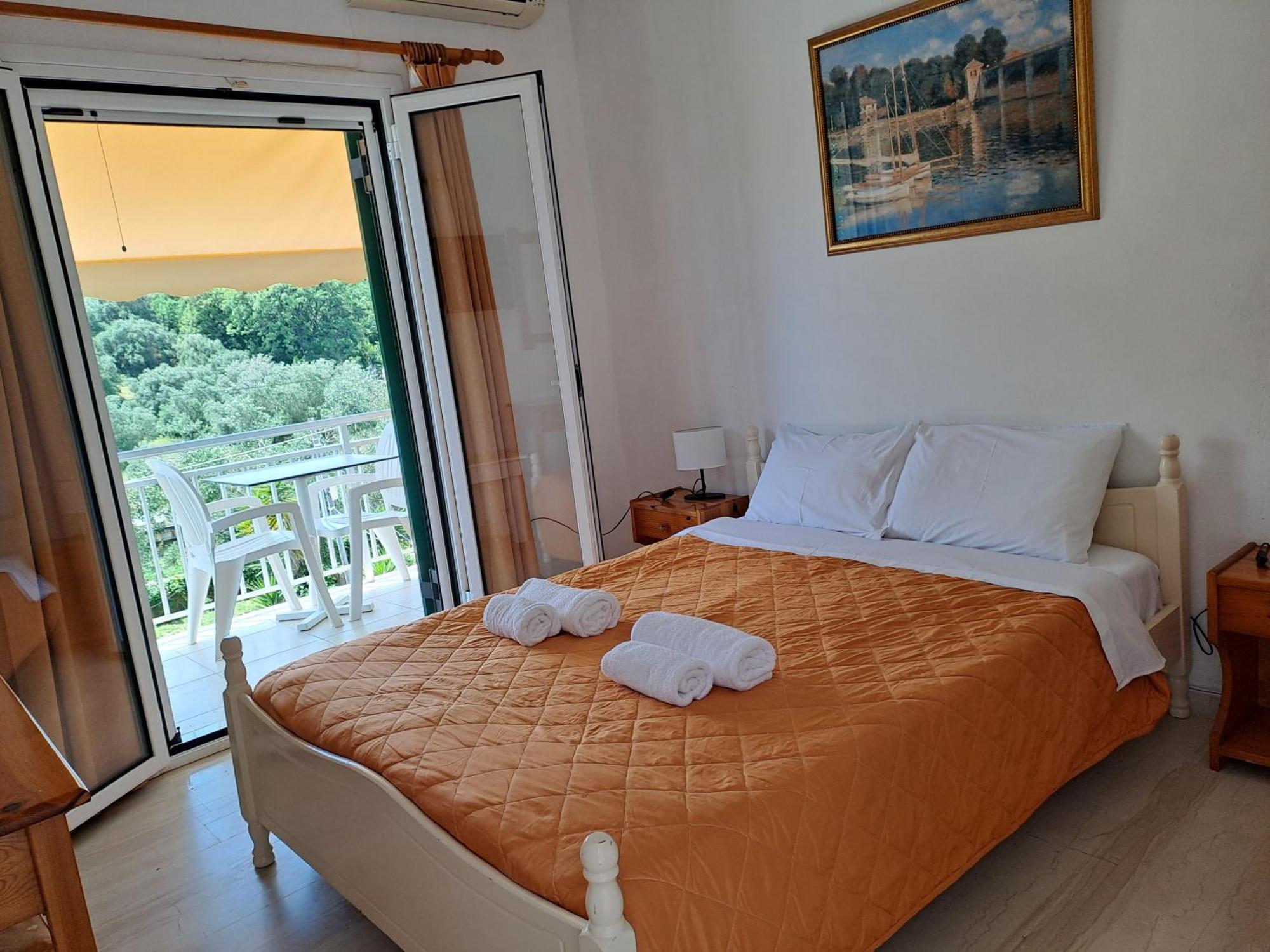 Evridiki Apartments Mesongí Екстериор снимка