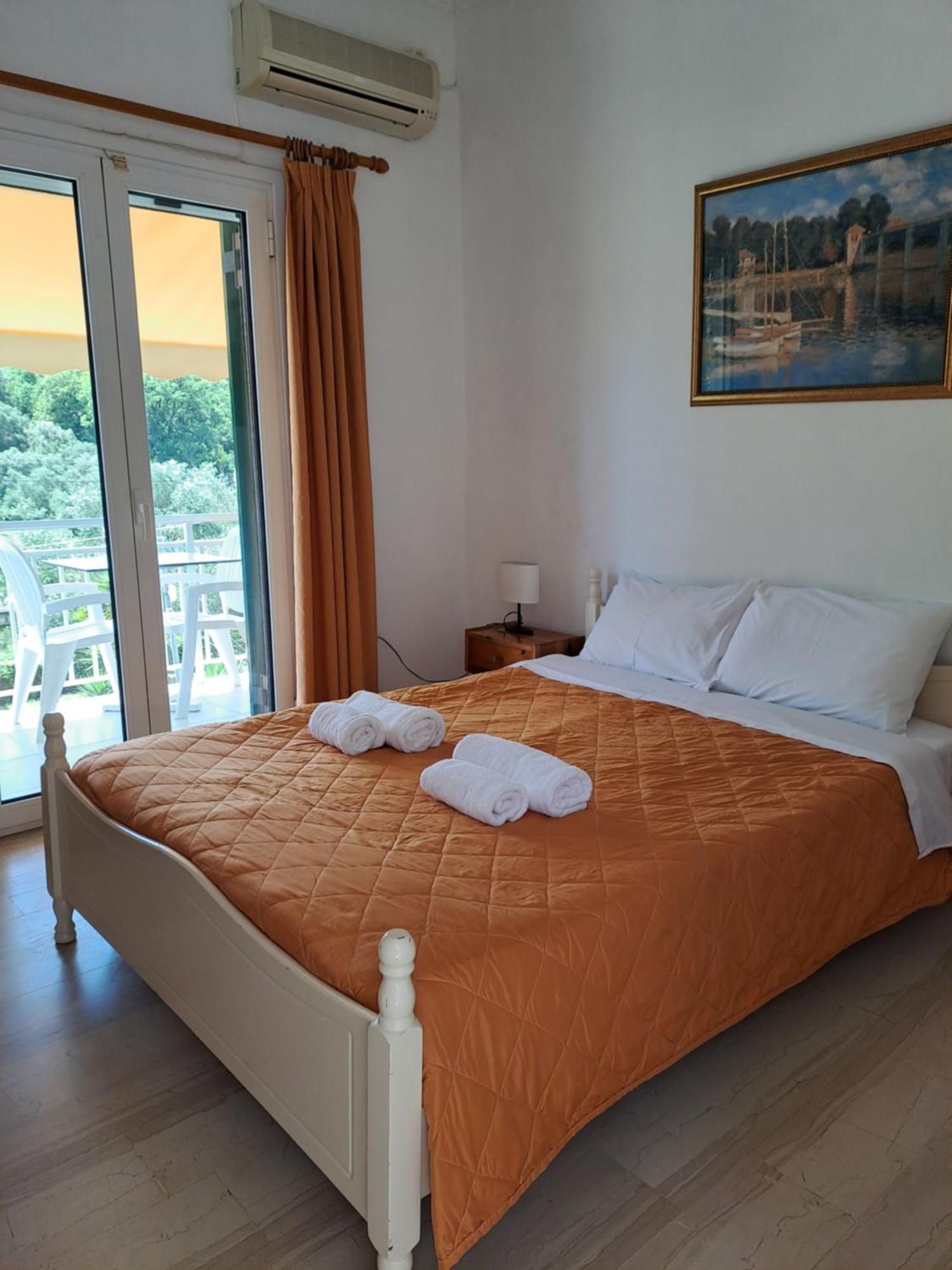 Evridiki Apartments Mesongí Екстериор снимка