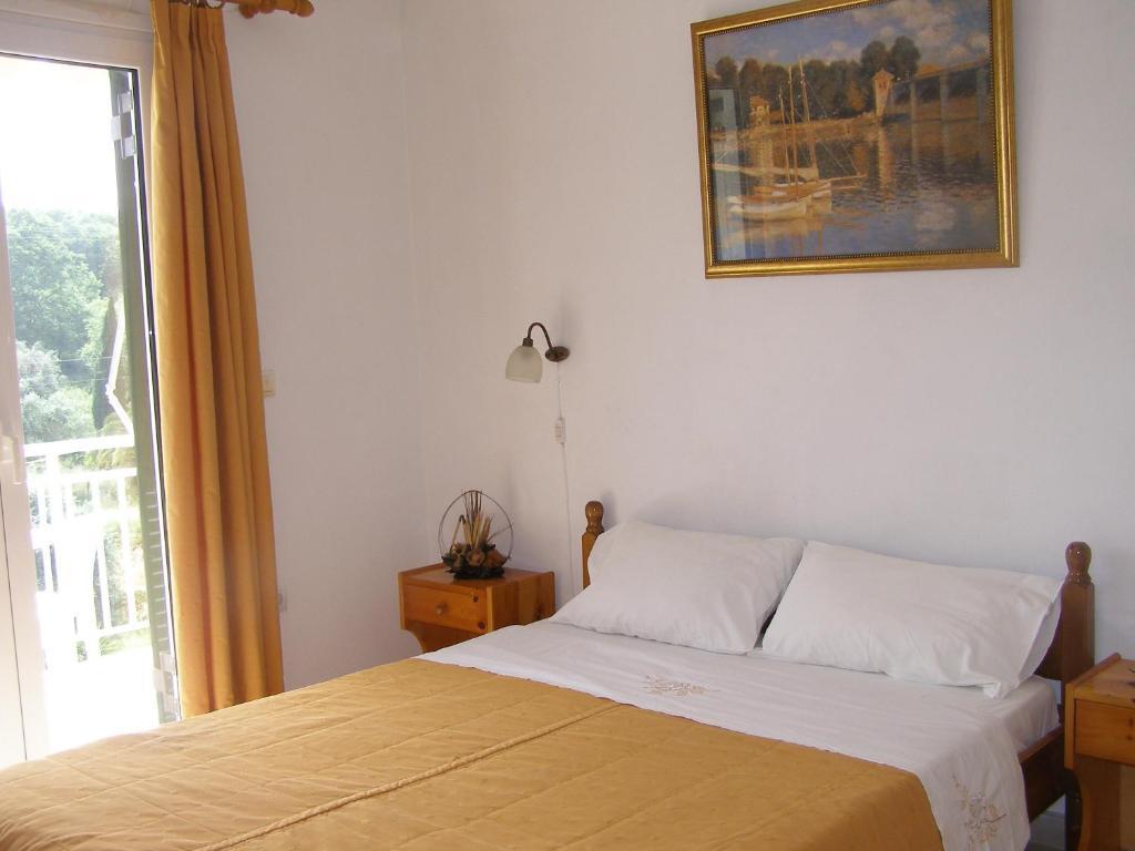 Evridiki Apartments Mesongí Екстериор снимка