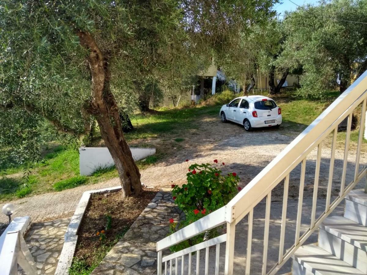 Evridiki Apartments Mesongí Екстериор снимка